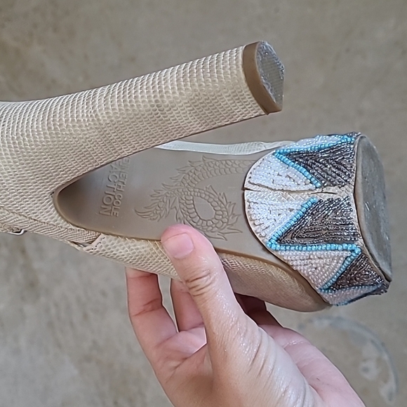 Kenneth Cole Reaction Platform Beaded Peep Toe Slingback High Heel - Picture 5 of 8